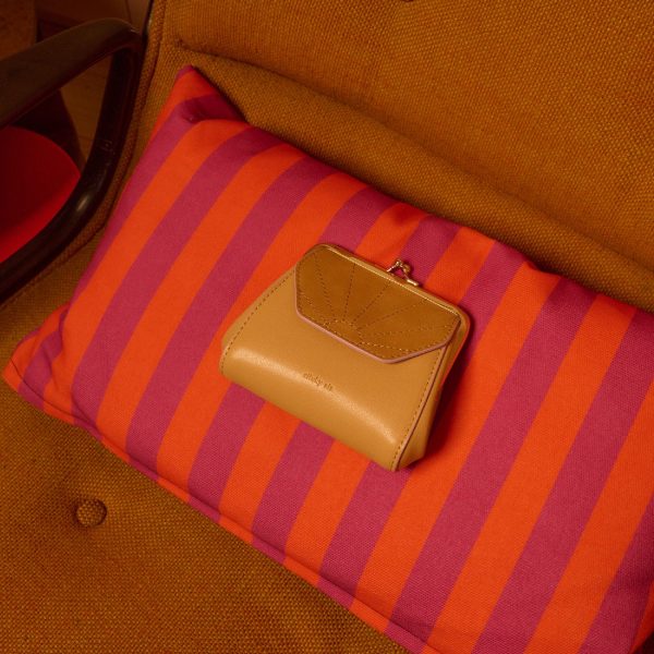 Wallet Affogate Beige | Sticky Sis Club