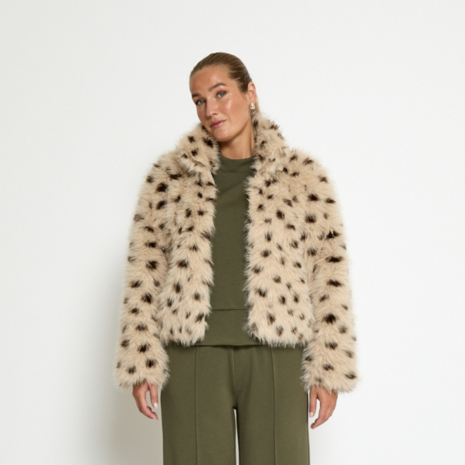 Randia Faux Fur Jacket Incense Beige | Peppercorn